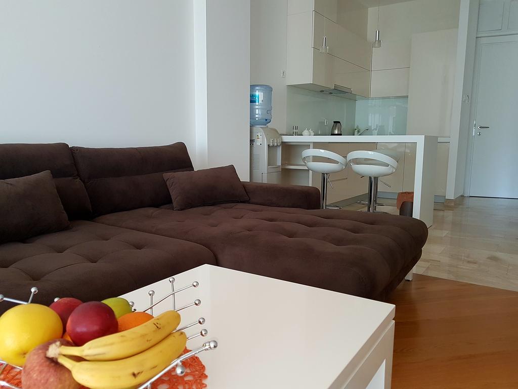 Apartment Tc Lux Vlsb Budva Eksteriør billede