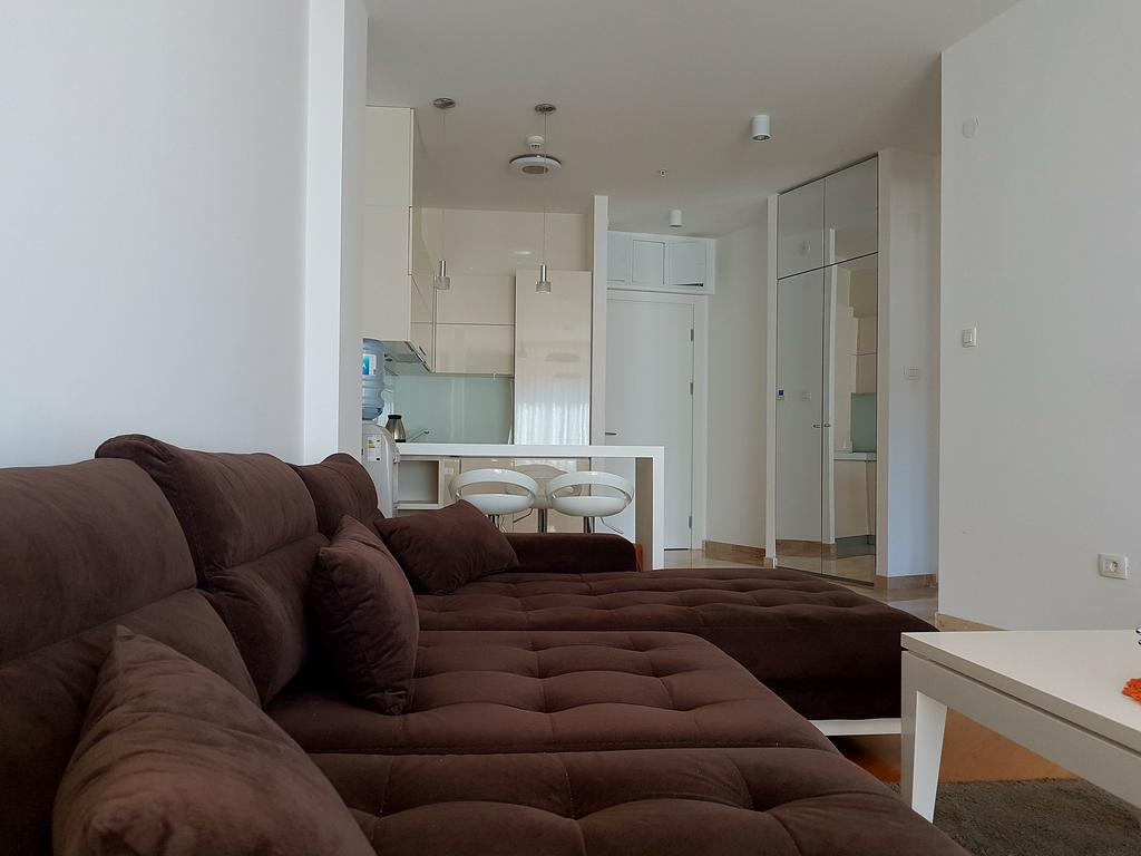 Apartment Tc Lux Vlsb Budva Eksteriør billede